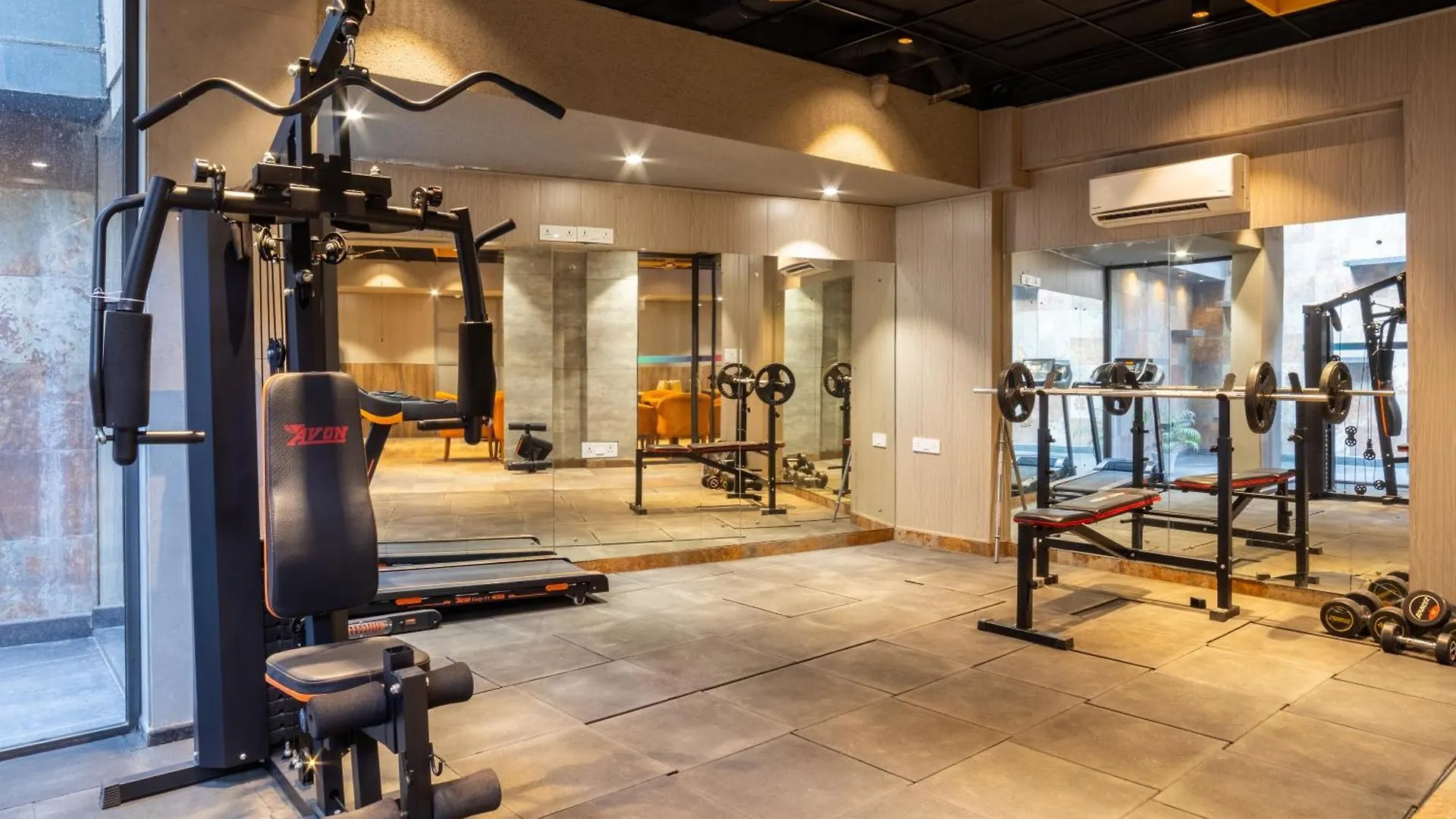 ホテル Housr Sector 42 Gurgaon Golf Course Road Near 42-43 Metro Station