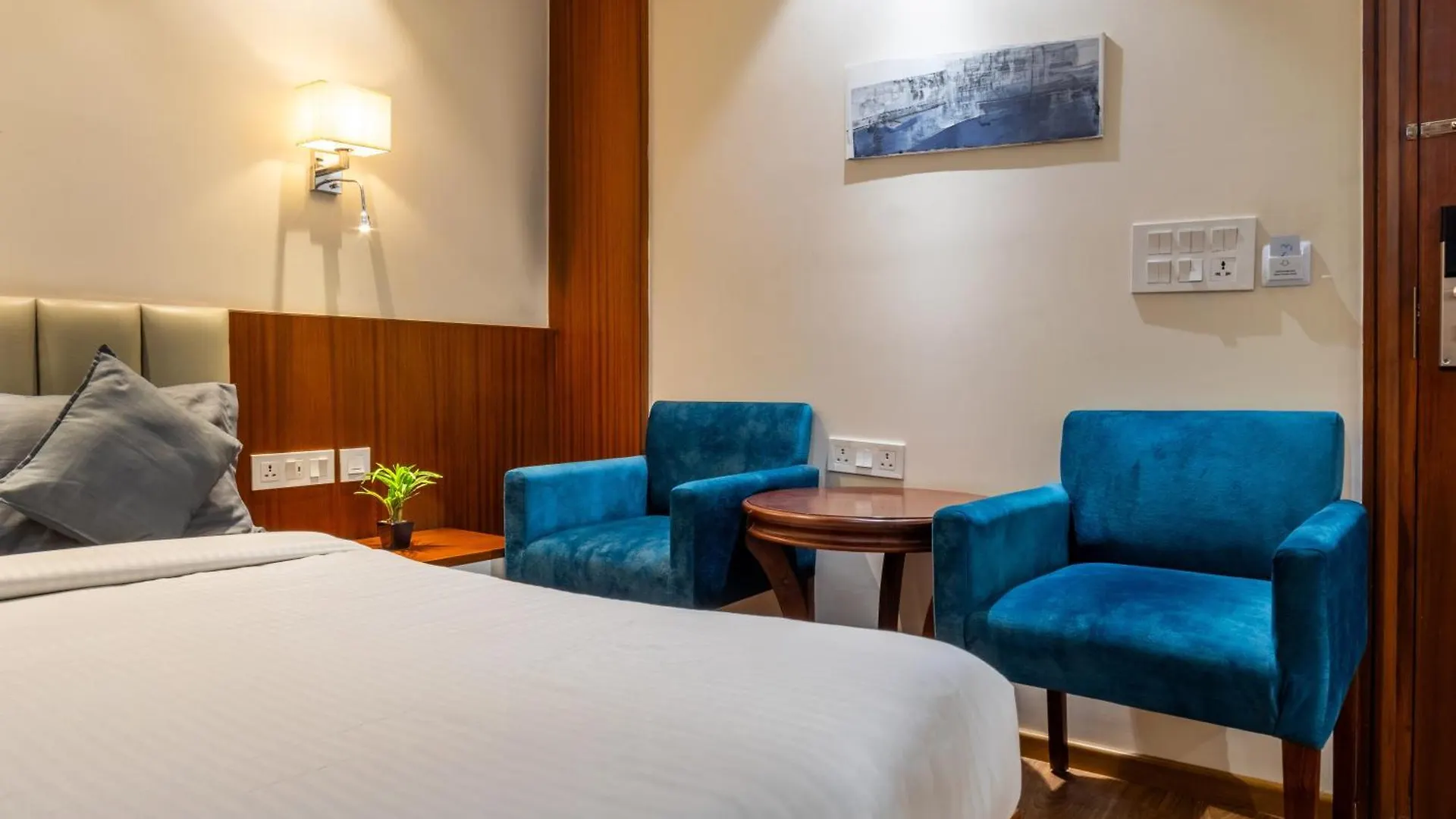 ホテル Housr Sector 42 Gurgaon Golf Course Road Near 42-43 Metro Station
